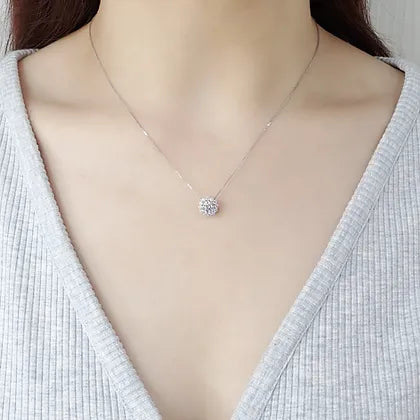 Halo diamond Pendant
