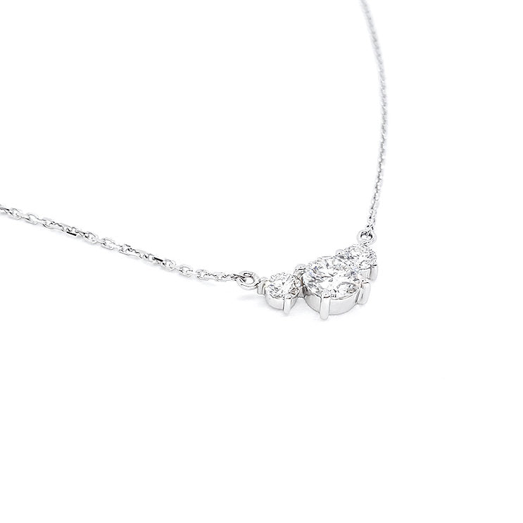 Three-stone diamond Pendant