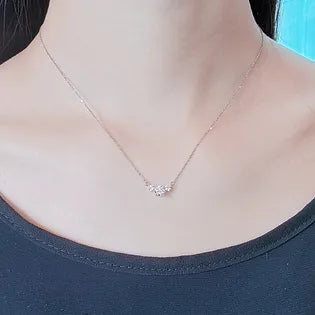 Three-stone diamond Pendant