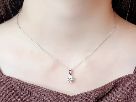18K Diamond Pendant